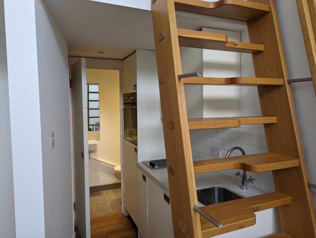 241 Dawes Road, Fulham, London SW6 7RD
 4