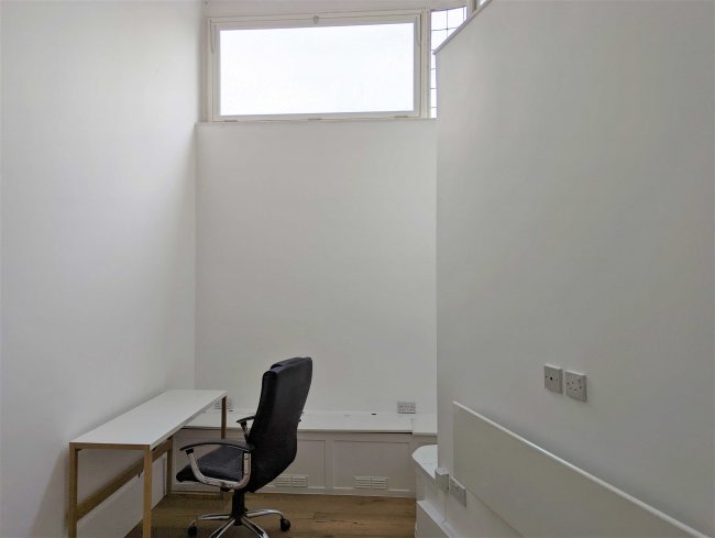 241 Dawes Road, Fulham, London SW6 7RD
 4