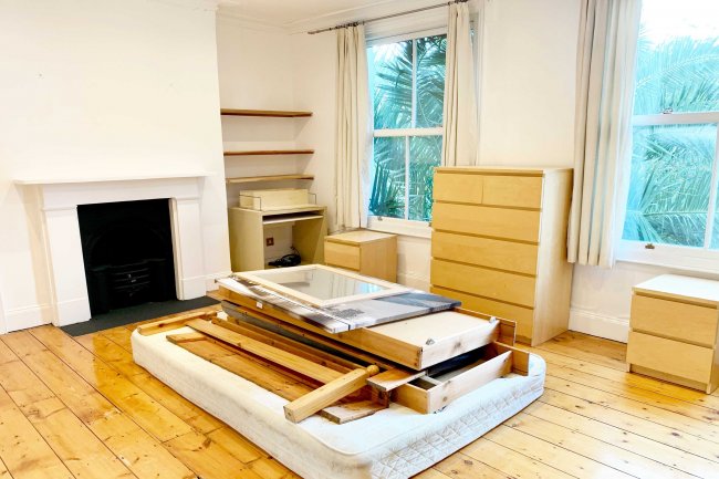 23 Church Road, Acton, London W3 8PU
 5