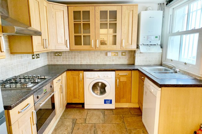 23 Church Road, Acton, London W3 8PU
 5