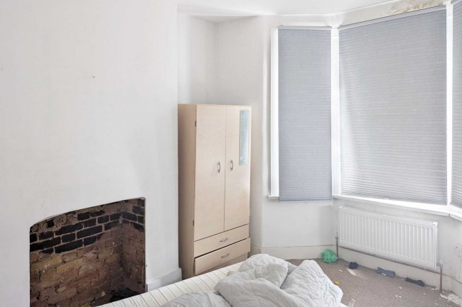 7 Rowton Road, Plumstead, London SE18 2TE
 2