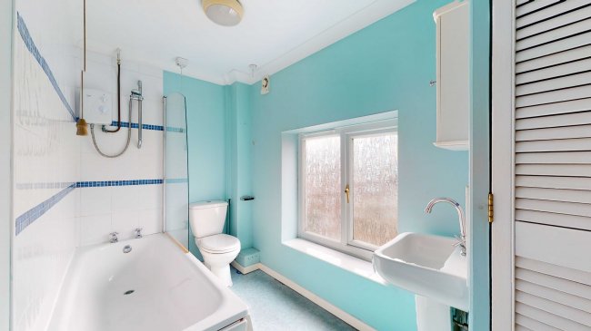 7a Winchester Street, Whitchurch, Hampshire, RG28 7AH
 7