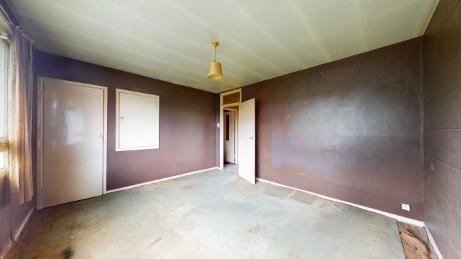 48 Courtlands Avenue, Lee, London, SE12 8JA
 6