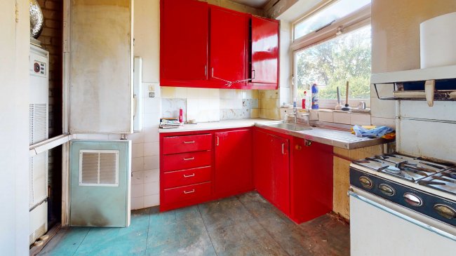 48 Courtlands Avenue, Lee, London, SE12 8JA
 6