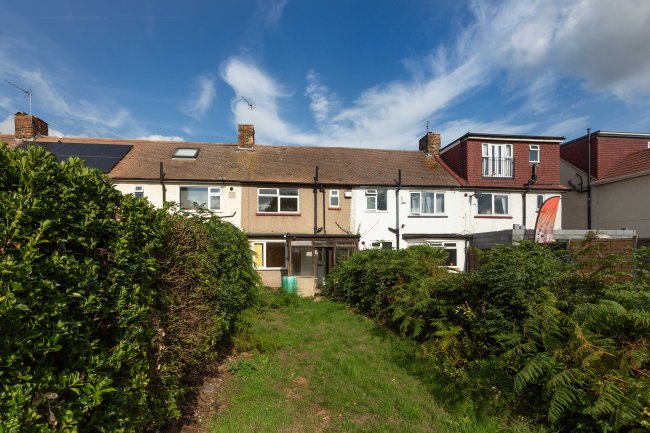 63 Burnham Road, Dartford, Kent DA1 5AY 4