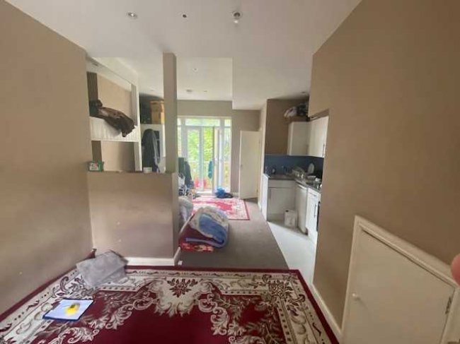 36, 36A, 36B Godstone Road, Kenley, CR8 5JE
 8