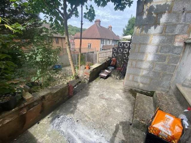 36, 36A, 36B Godstone Road, Kenley, CR8 5JE
 8