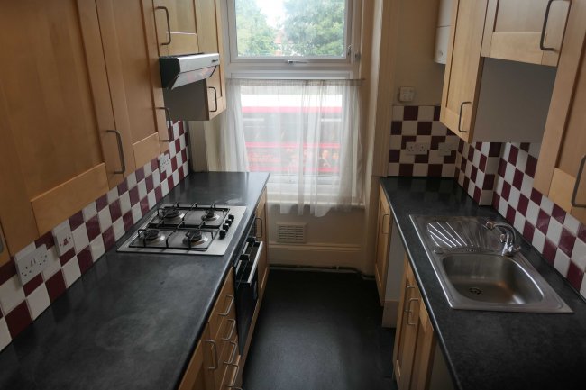 First Floor Flat, 83 The Vale, Acton, London W3 7RG
 3