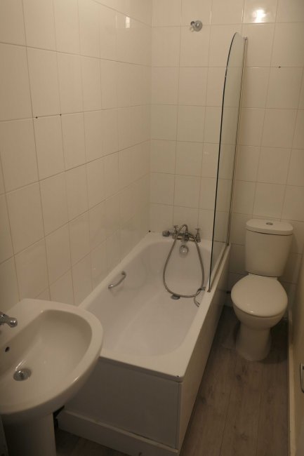 First Floor Flat, 83 The Vale, Acton, London W3 7RG
 3