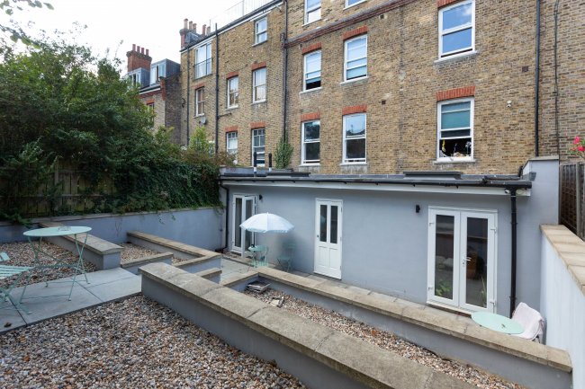 11 Dennington Park Road, West Hampstead, London, NW6 1BB 2