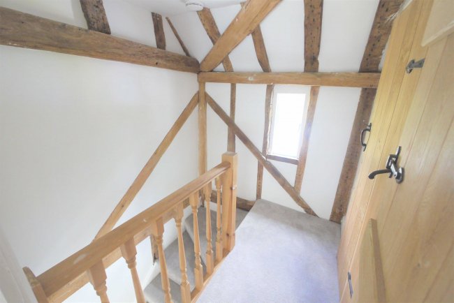 3 Boyles Court Cottages, Dark Lane, Warley, Essex CM14 5LN
 3