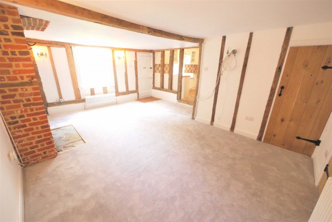 3 Boyles Court Cottages, Dark Lane, Warley, Essex CM14 5LN
 3