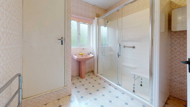 285 Pickhurst Lane, West Wickham, Kent, BR4 0HW
 6