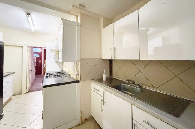 69 Kitchener Road, London, E7 8JN
 5