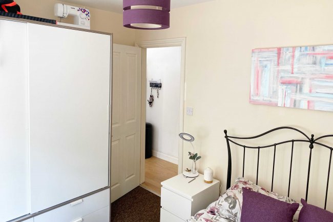 Ground Floor, 17A and 17B Chapel Lane, High Wycombe, Buckinghamshire, HP12 4BD
 6