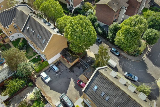 Site between 71-73 Innes Street, Blakes Road, Peckham, London SE15 6GZ 5