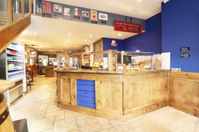 21 Northbrook Street, Newbury, RG14 1DJ
 9