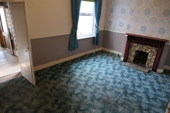 72 Garfield Road, Wimbledon, London SW19 8SB
 9