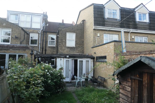 72 Garfield Road, Wimbledon, London SW19 8SB
 9