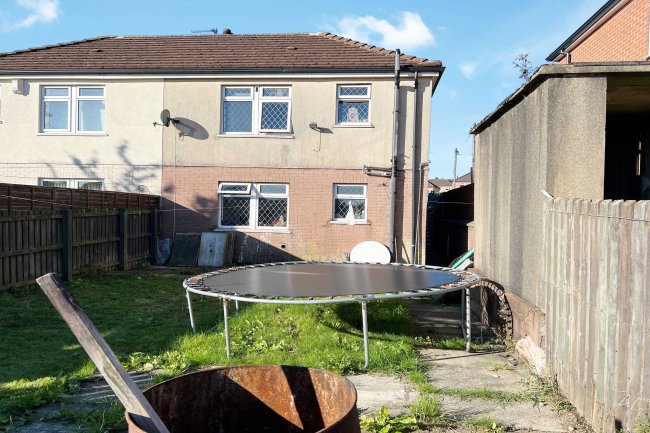 29 Freshfield Gardens, Allerton, Bradford, BD15 7PP 7