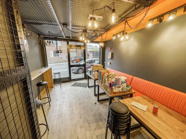 112 Hucknall Road, Nottingham, Nottinghamshire, NG5 1AD
 1