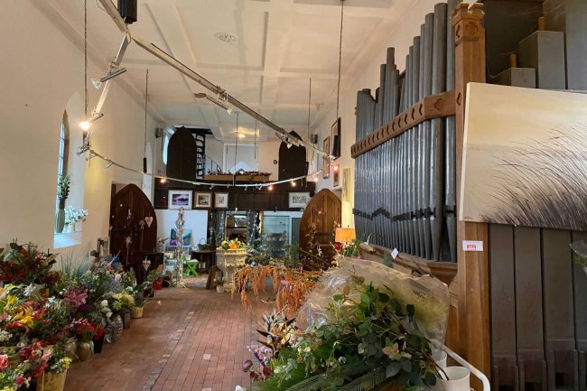 Former St Martin’s Church, Mockbeggar Lane, Ibsley, Ringwood, Hampshire BH24 3PP
 7