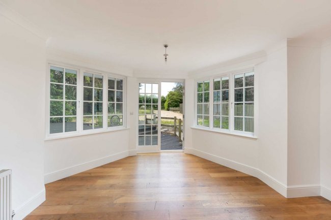 The Pheasantry, London Road, West Winterslow, Wiltshire SP5 1BN
 7