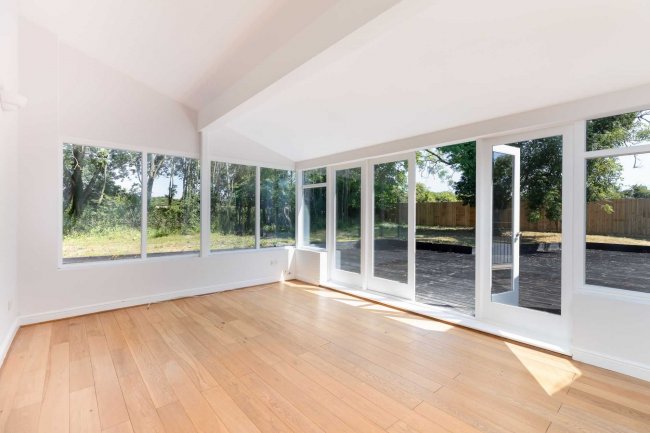 The Pheasantry, London Road, West Winterslow, Wiltshire SP5 1BN
 7