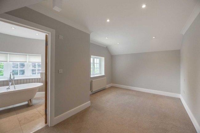 The Pheasantry, London Road, West Winterslow, Wiltshire SP5 1BN
 7