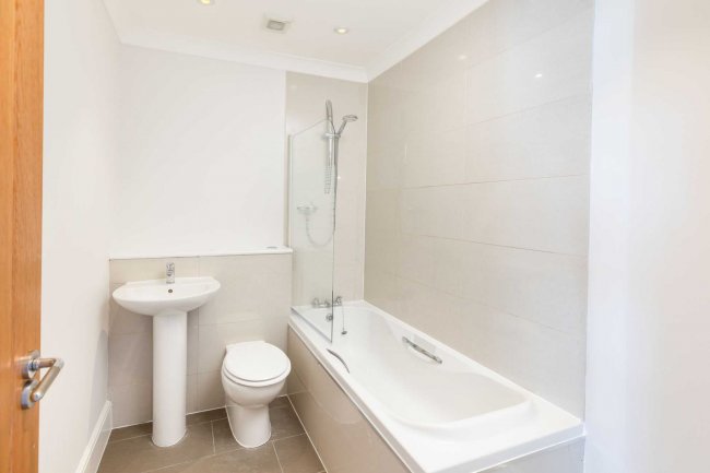 The Pheasantry, London Road, West Winterslow, Wiltshire SP5 1BN
 7