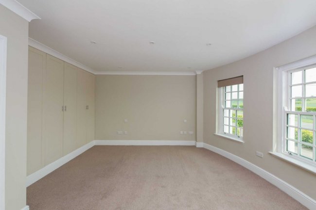 The Pheasantry, London Road, West Winterslow, Wiltshire SP5 1BN
 7