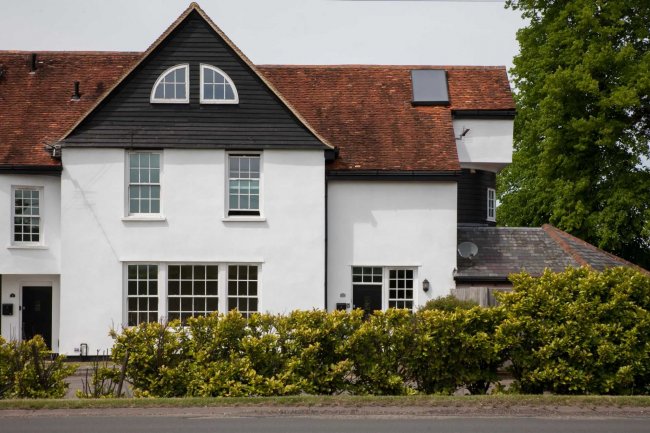 The Pheasantry, London Road, West Winterslow, Wiltshire SP5 1BN
 7