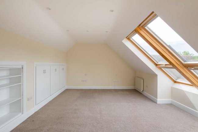 The Pheasantry, London Road, West Winterslow, Wiltshire SP5 1BN
 7