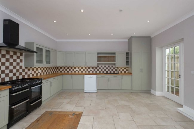 The Pheasantry, London Road, West Winterslow, Wiltshire SP5 1BN
 7