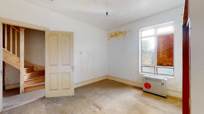 129 Casewick Road, West Norwood, London, SE27 0TA
 6