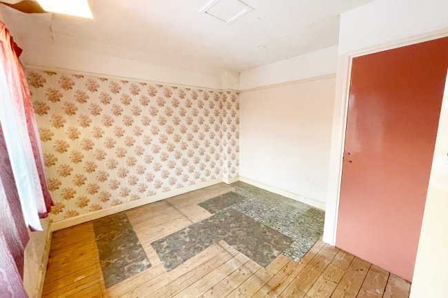 Willowdene, Ramsey, Harwich, Essex, CO12 5HB
 3