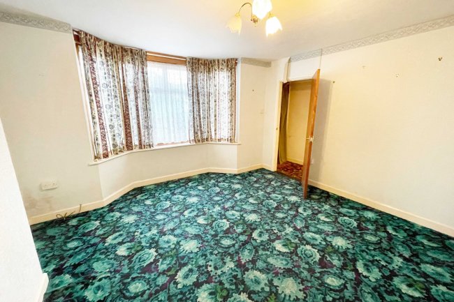 Willowdene, Ramsey, Harwich, Essex, CO12 5HB
 3