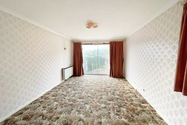 Willowdene, Ramsey, Harwich, Essex, CO12 5HB
 3