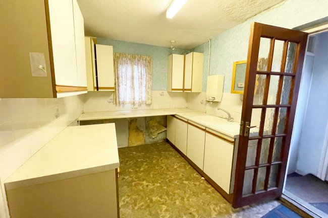 Willowdene, Ramsey, Harwich, Essex, CO12 5HB
 3