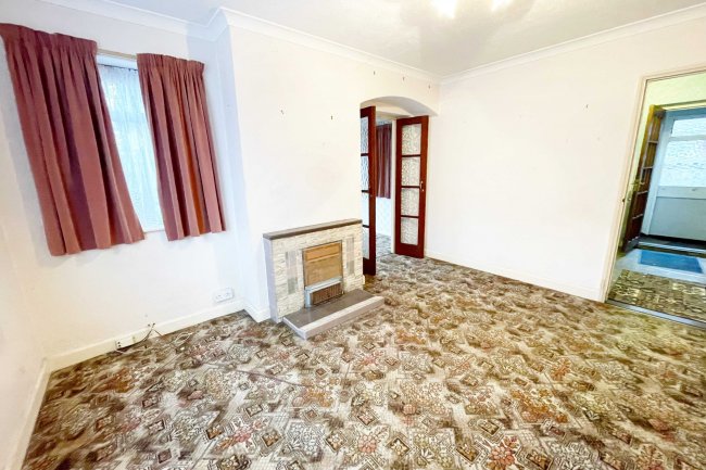 Willowdene, Ramsey, Harwich, Essex, CO12 5HB
 3