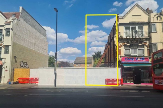 256 London Road, Croydon CR0 2TH
 4