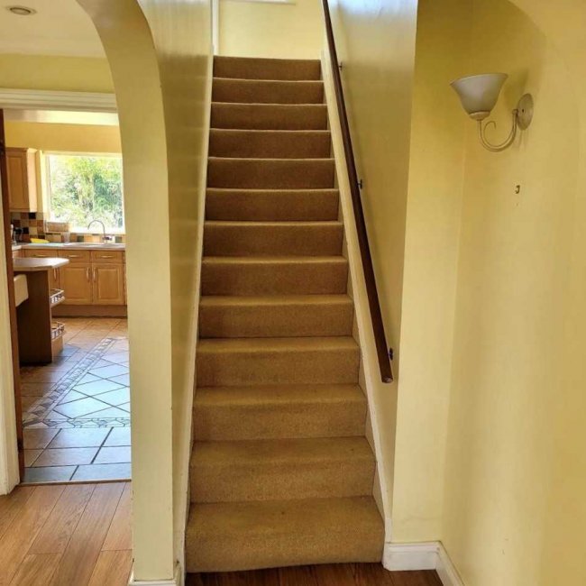 4 The Avenue, Broughton Astley, Leicester, Harborough, Leicestershire, LE9 6QJ
 10