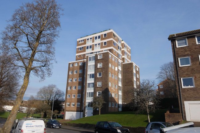 Shanklin Court, 132 Hangleton Road, Hove BN3 7SB
 5