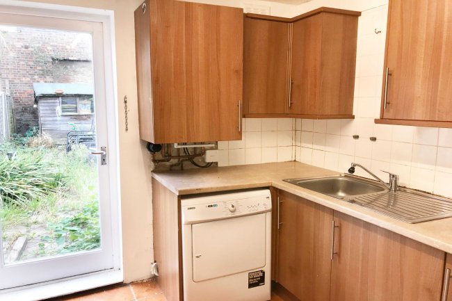 42 Mansfield Road, Walthamstow, London, E17 6PJ 9