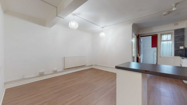 283D Romford Road, Forest Gate, London, E7 9HJ 10