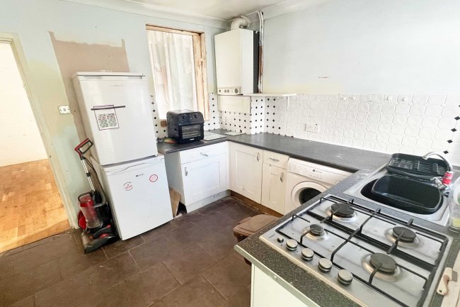 52 Dean Street, Winsford, CW7 1HG
 9