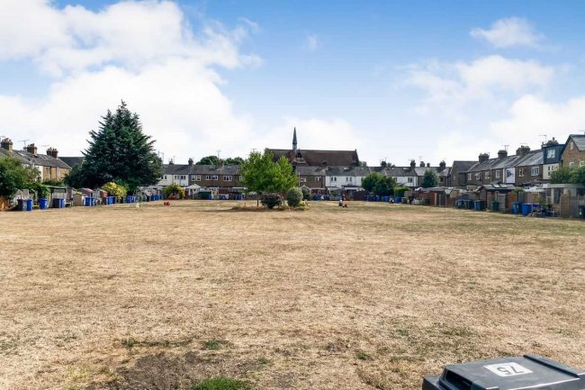 Land east of Vansittart Road and East and South of Duke Street, Windsor, Berkshire SL4 1SJ 3