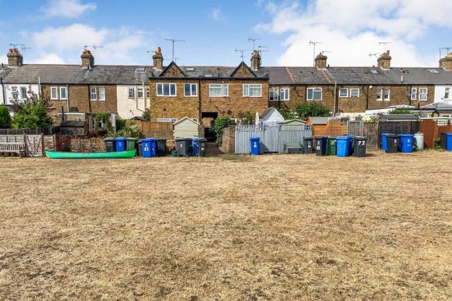 Land east of Vansittart Road and East and South of Duke Street, Windsor, Berkshire SL4 1SJ 3