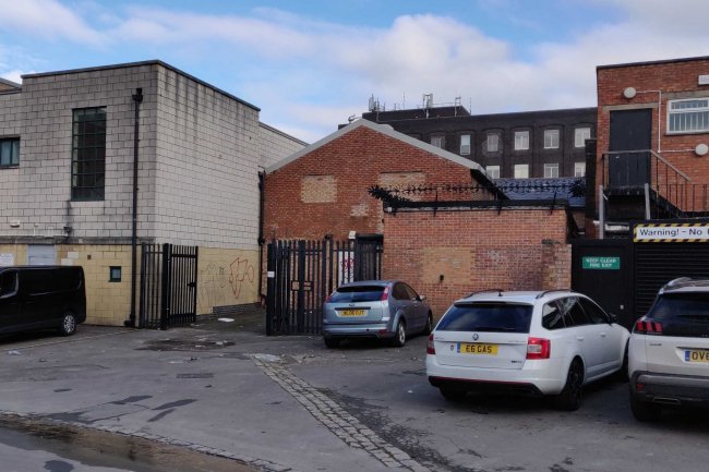 49-51 Regent Street, Swindon, Wiltshire SN1 1JS 3