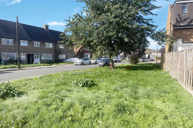 Land at 1 Arbour Road, Enfield EN3 7TX
 4